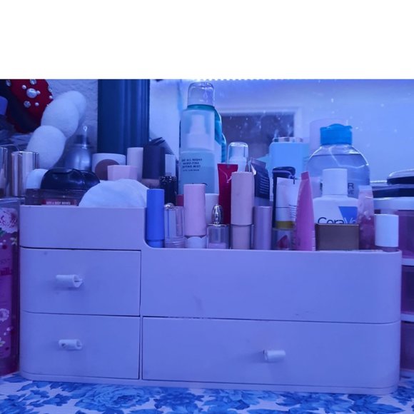 Women's Beautiful Large Capacity Desk Makeup Organizer with Drawers for Cosmetic - Picture 4 of 11